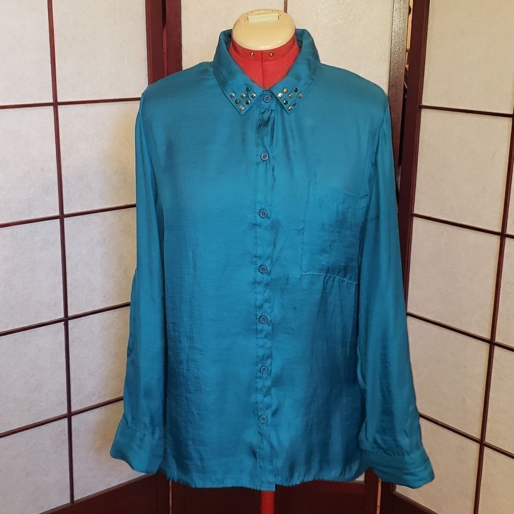 Xhilaration Metallic Blue Button Up Blouse